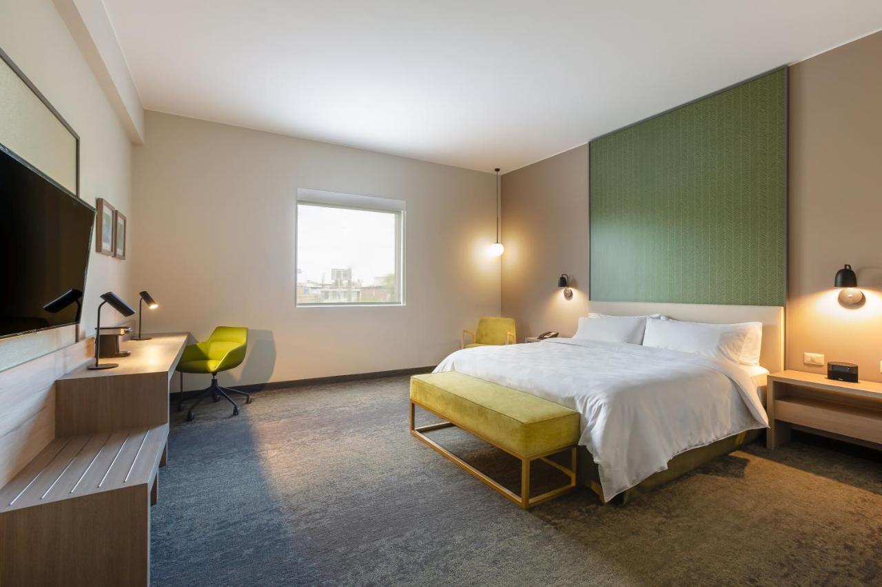 Holiday Inn - Piura By Ihg Exteriör bild