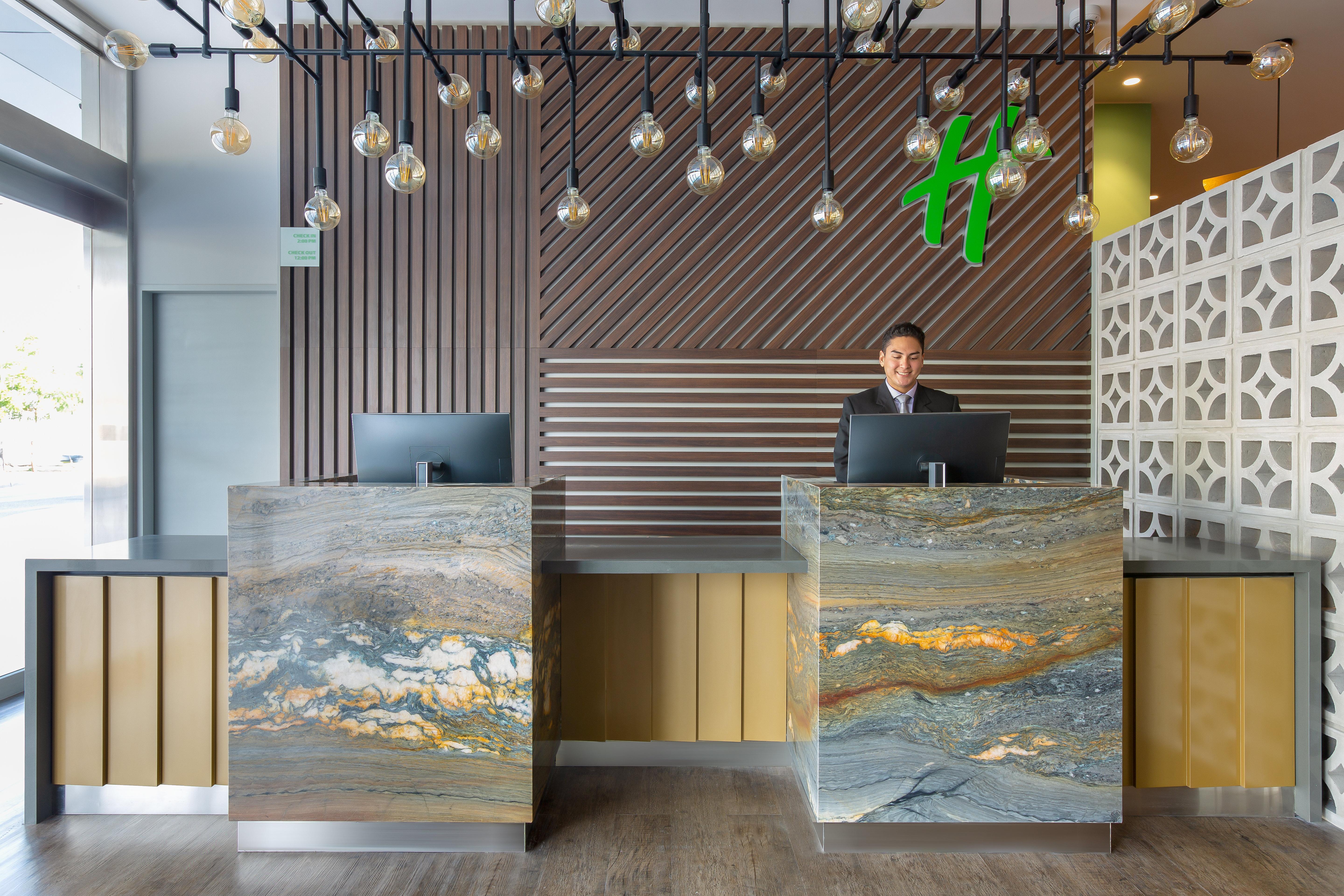 Holiday Inn - Piura By Ihg Exteriör bild