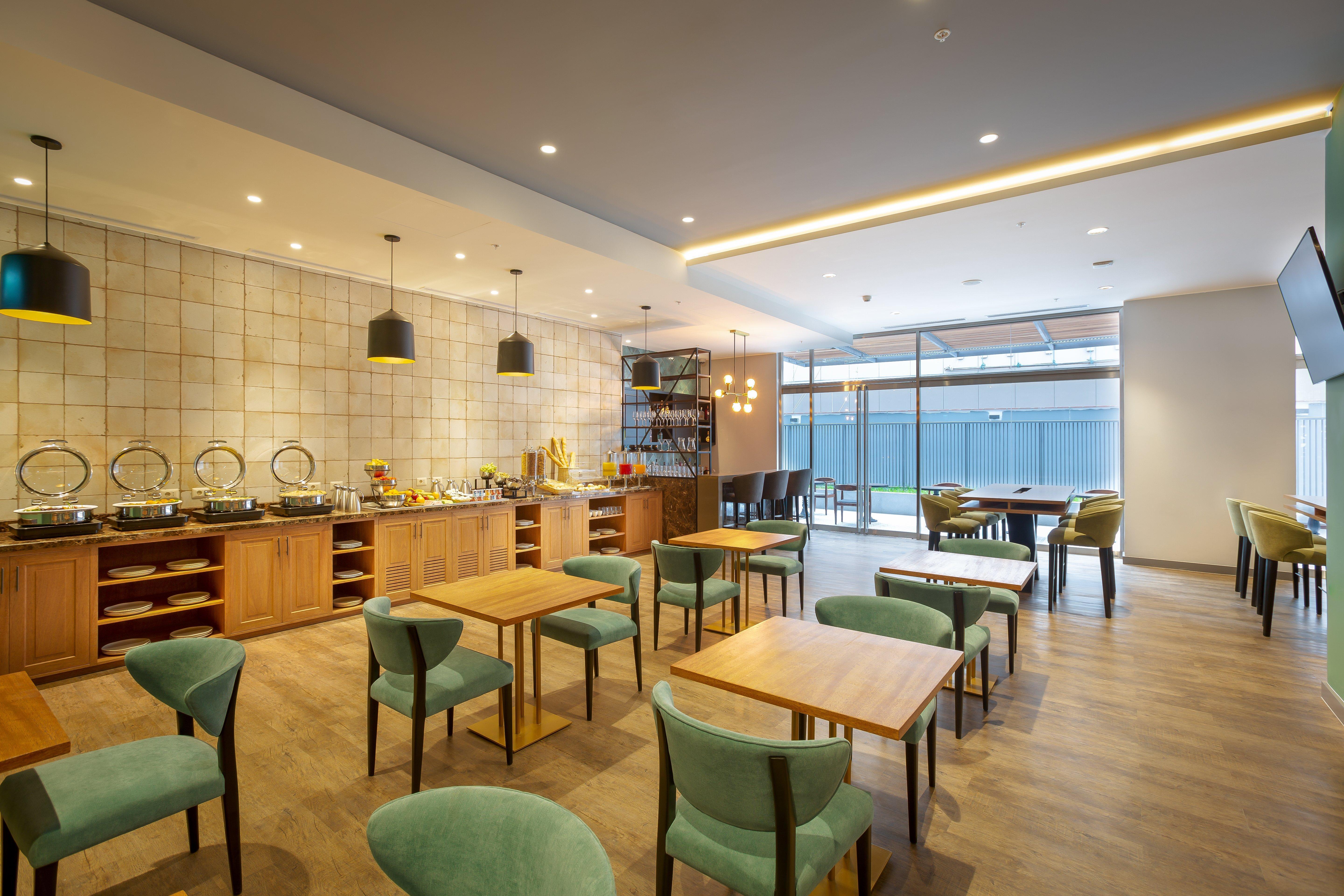 Holiday Inn - Piura By Ihg Exteriör bild